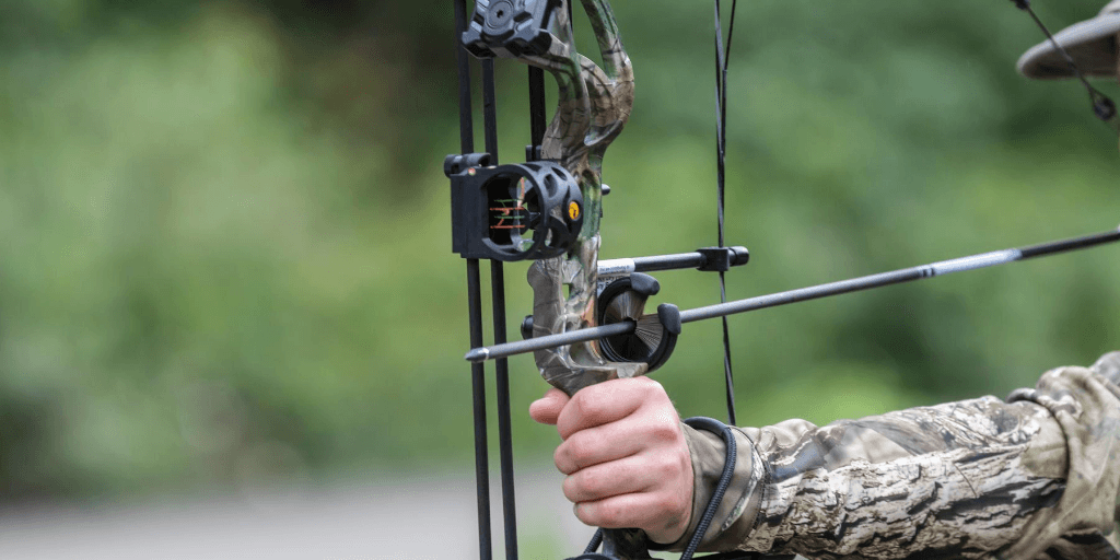 Women's bows deals for hunting