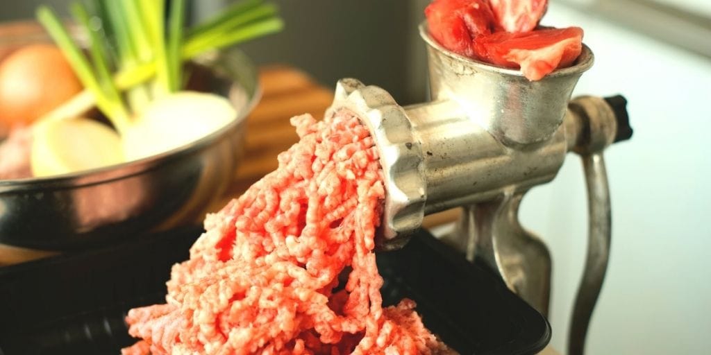 https://misspursuit.com/wp-content/uploads/2021/02/Tools-to-butcher-your-own-meat.jpg