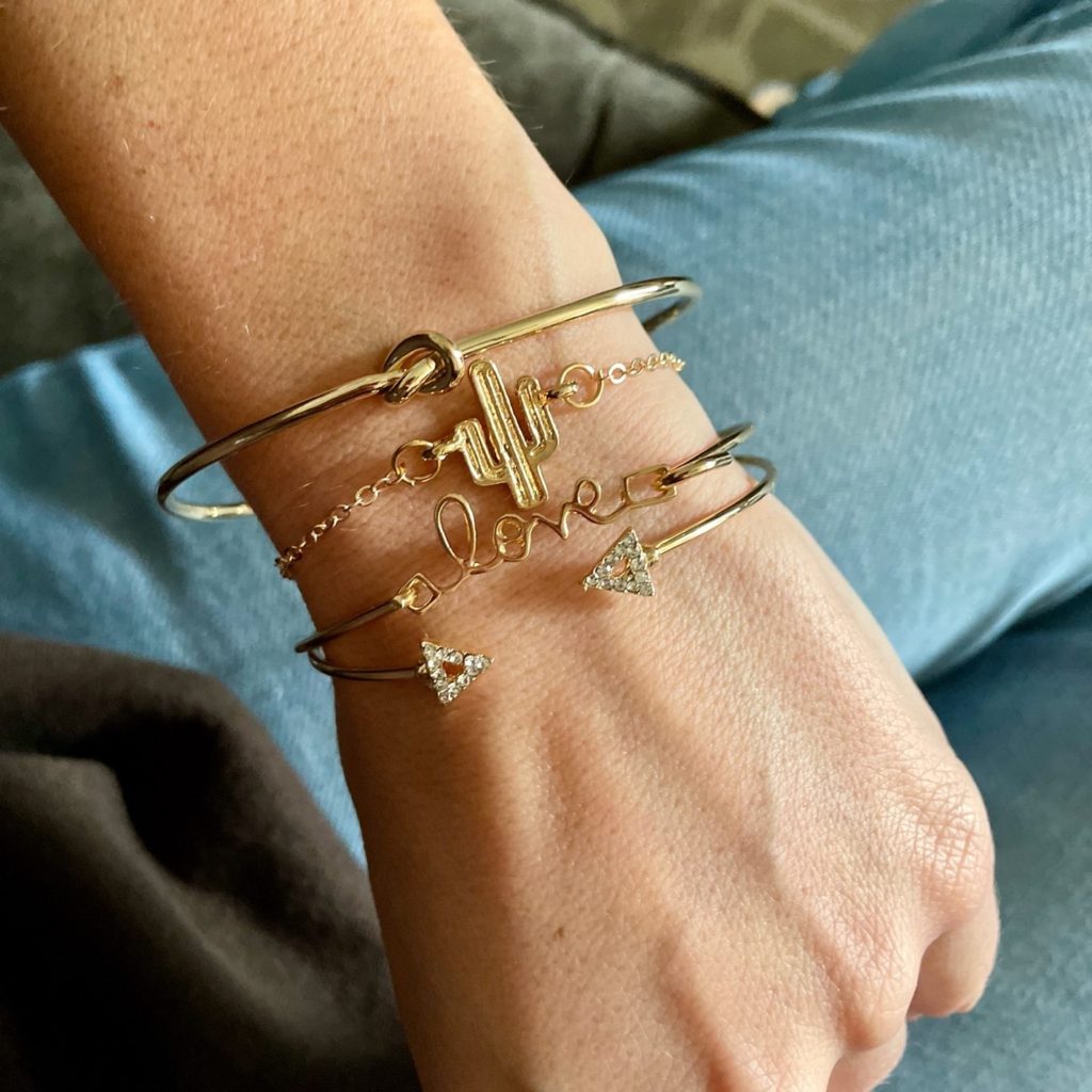 jewelry for an outdoorsy girl