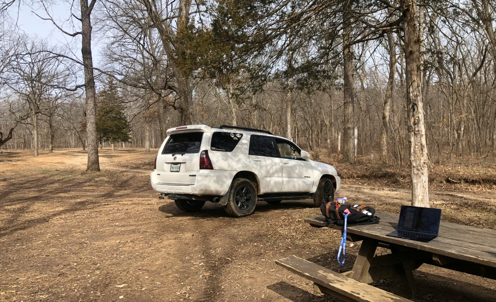 4 Essential Tips for Rugged Custom Car Covers