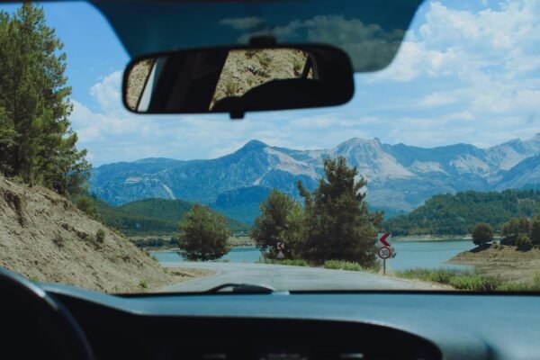 How A Solo Road Trip Can Actually Be Incredibly Sociable